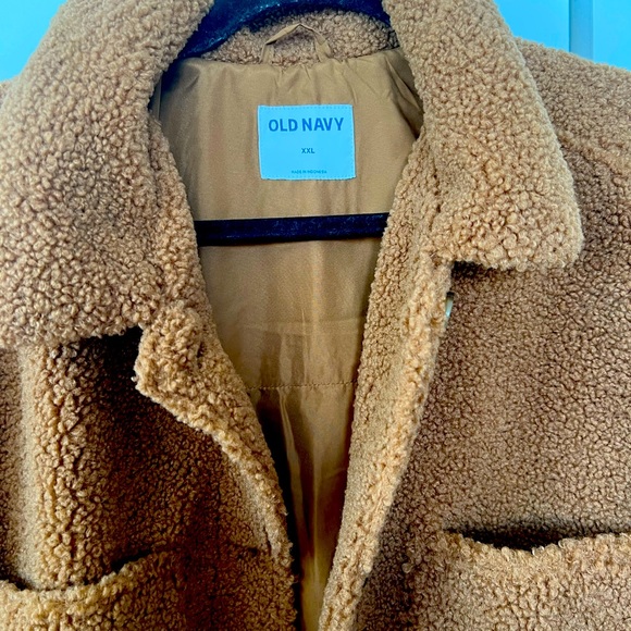Old Navy Cozy Sherpa Shacket - Picture 3 of 4